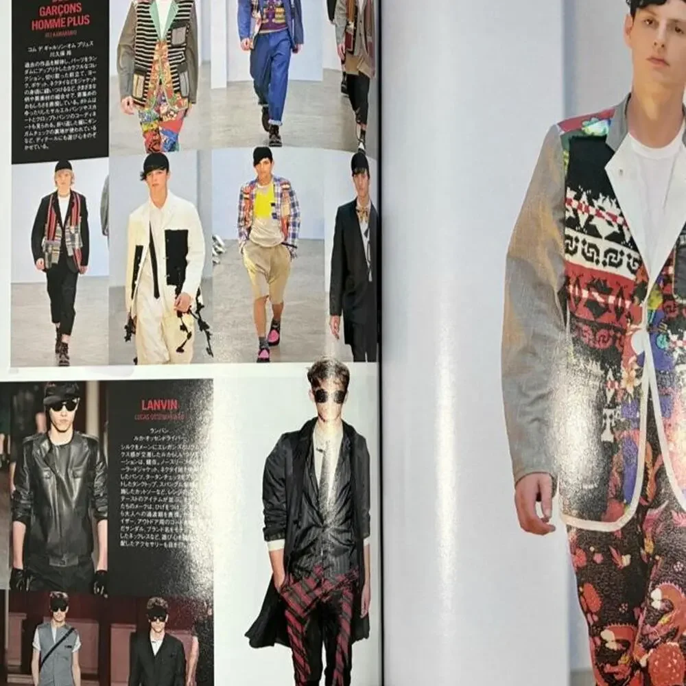 High Fashion Magazine Evolution of Carré Hermès